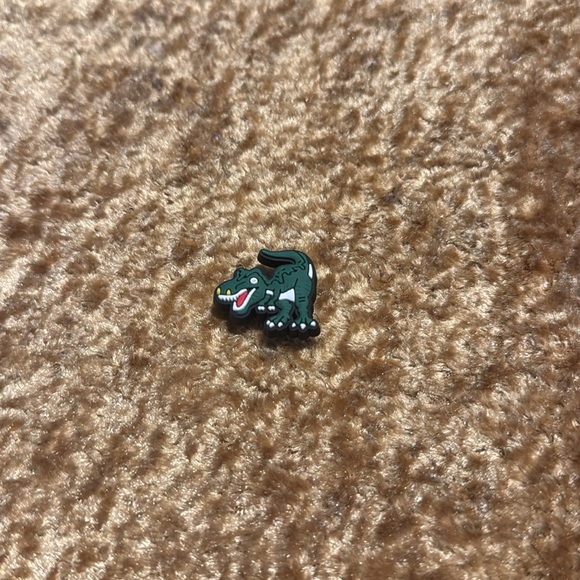Kids Green Dinosaur Jibbitz Shoe Charm  Accessory For Crocs & Shoes New 5/$15 - Picture 3 of 5